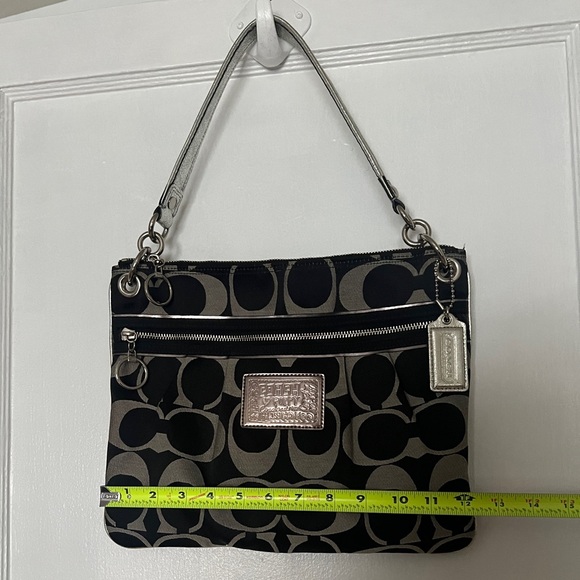 COACH Poppy Shoulder Bag Purse - Picture 13 of 14